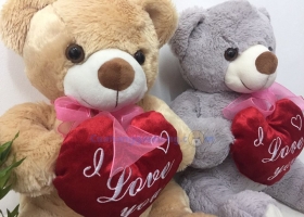 Cửa hàng gấu bông - Gấu bông ôm tim I Love You