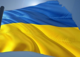 Gấu bông với chuyến đi nhân đạo để cứu trợ trẻ em ở Ukraine-Cửa hàng gấu bông
